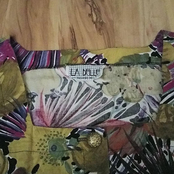 Vintage 80s La Belle Fashions Inc  Cropped Blazer - Picture 6 of 14